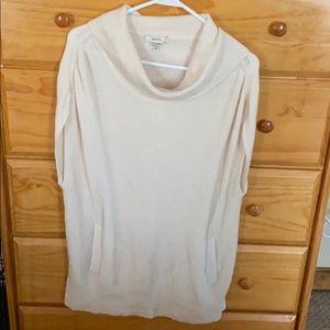 White poncho with pockets